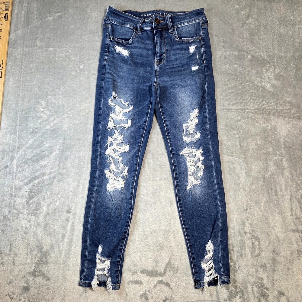 American Eagle Hi-Rise Jeggings Distressed next level stretch size 4 x-short